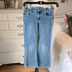 Adjustable Waist Jeans Butterflies Flap Pockets